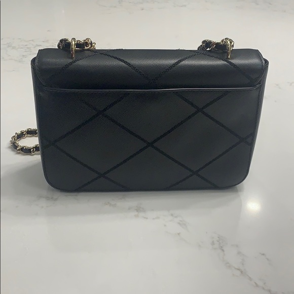 Tory Burch gold tone shoulder bag - Picture 4 of 13